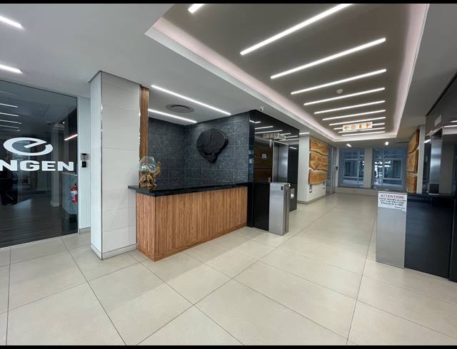 294M² OFFICE TO LET IN SANDTON CENTRAL